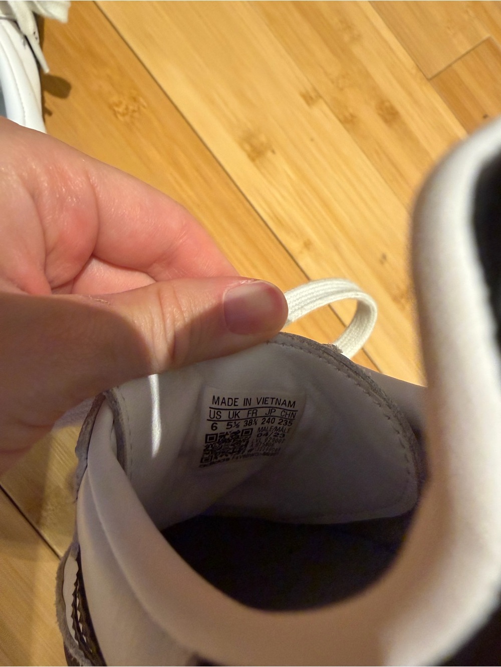 Adidas Samba Sneakers - Picture 5 of 8